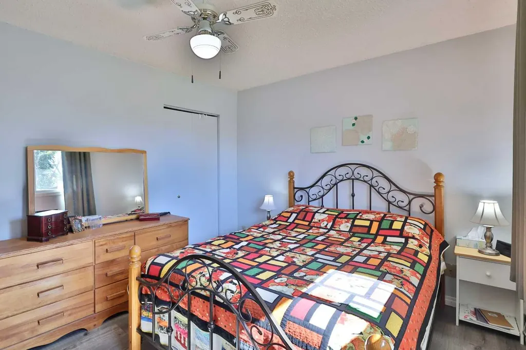 3305 Erickson Drive Camrose AB T4V 3X1