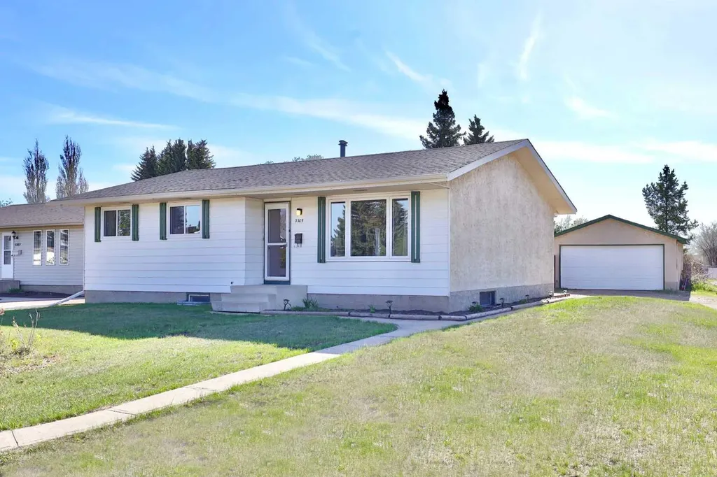 3305 Erickson Drive Camrose AB T4V 3X1