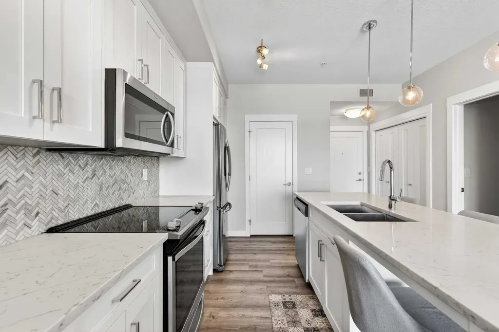 300 Auburn Meadows Common SE Calgary AB T3M 3E7