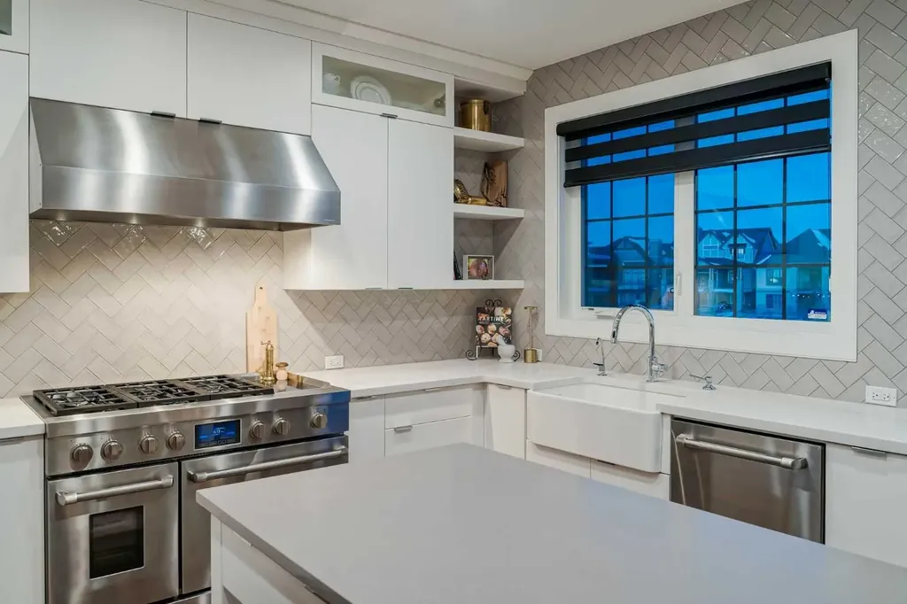 1117 Coopers Drive SW Airdrie AB T4B 0Z8