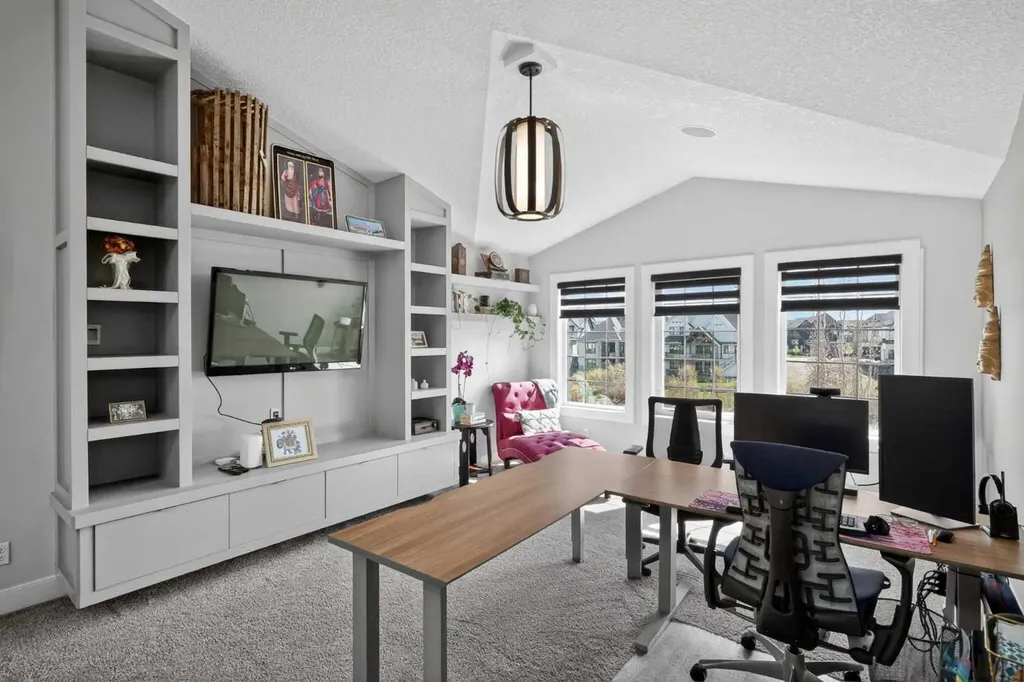 1117 Coopers Drive SW Airdrie AB T4B 0Z8