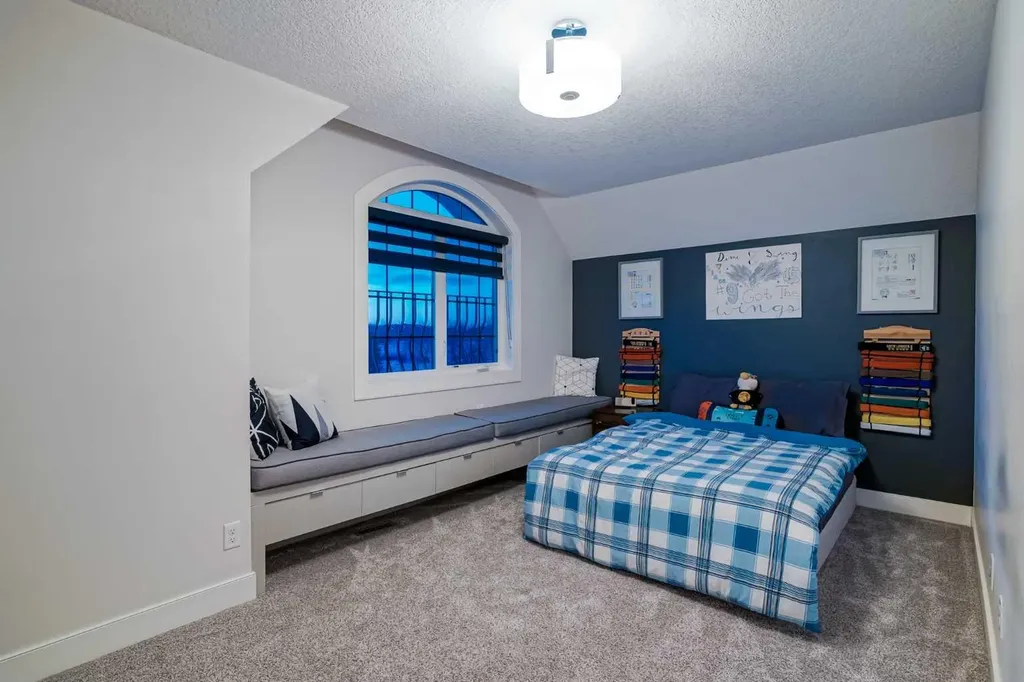 1117 Coopers Drive SW Airdrie AB T4B 0Z8