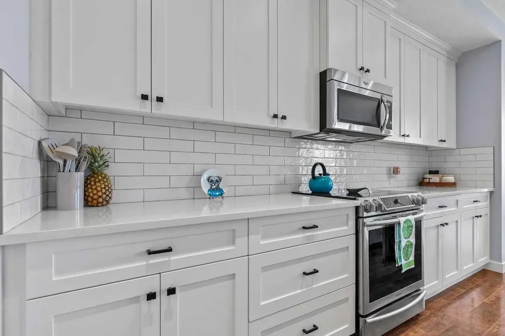 68 Legacy Manor SE Calgary AB T2x 2E9
