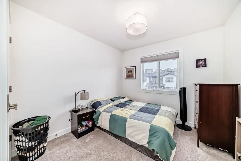 525 River Heights Drive Cochrane AB T4C 3E3