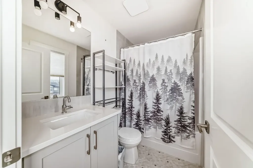 525 River Heights Drive Cochrane AB T4C 3E3
