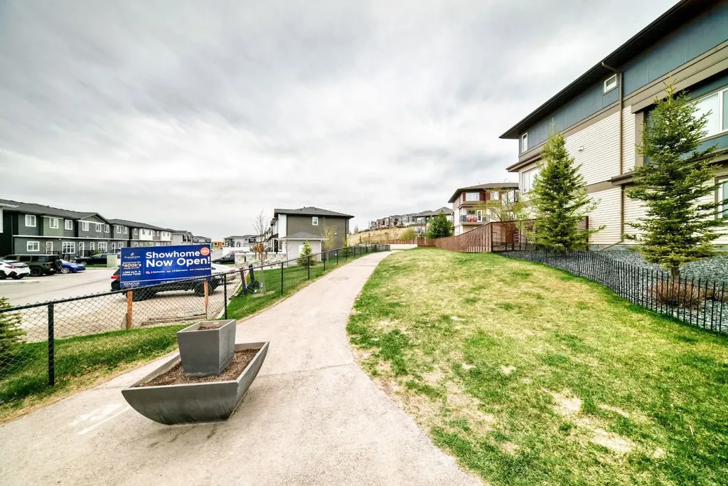 525 River Heights Drive Cochrane AB T4C 3E3