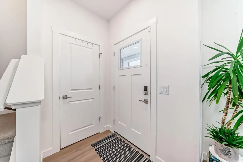 525 River Heights Drive Cochrane AB T4C 3E3