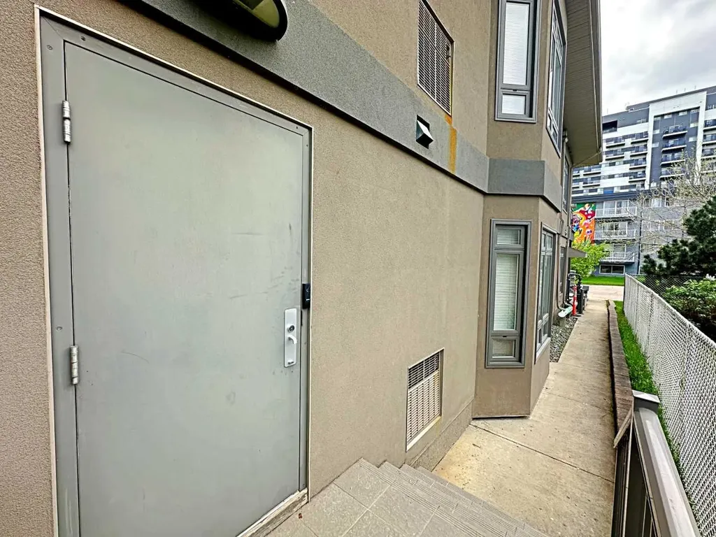 10110 Fraser Avenue Fort Mcmurray AB T9H 5C2