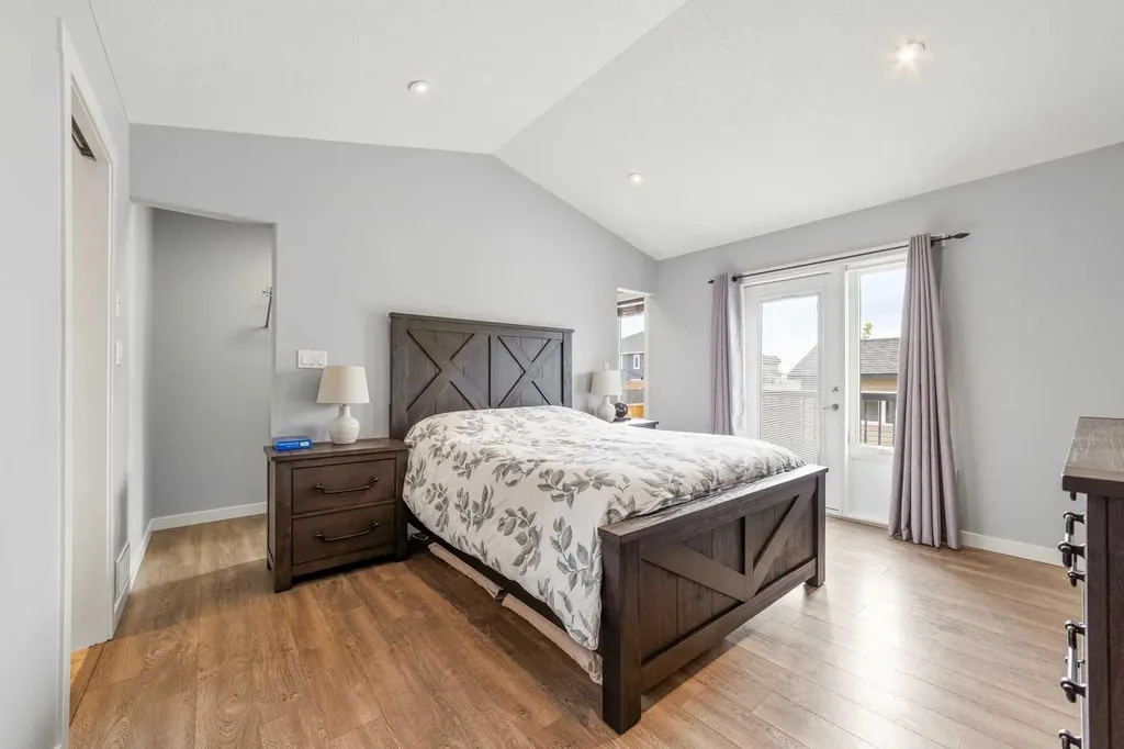403 Centennial Avenue Nobleford AB T0L 1S0