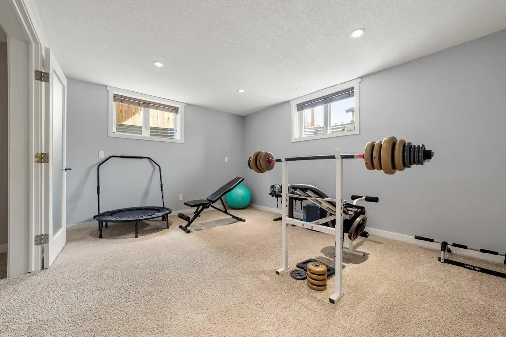 403 Centennial Avenue Nobleford AB T0L 1S0
