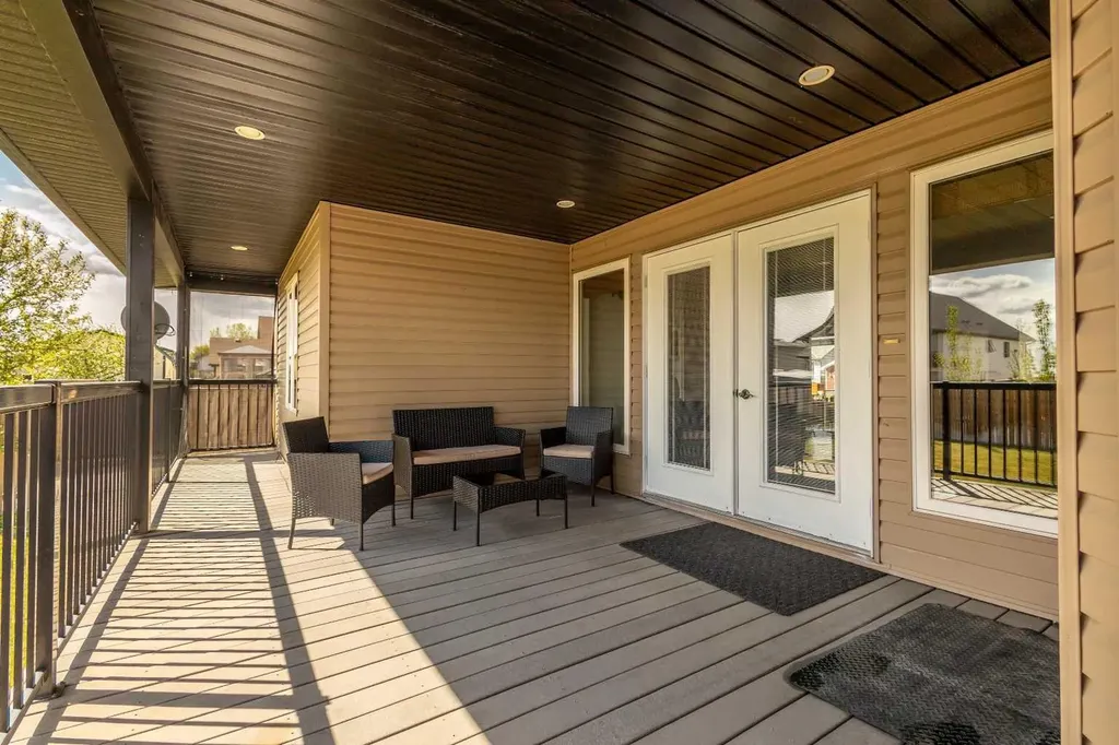 403 Centennial Avenue Nobleford AB T0L 1S0