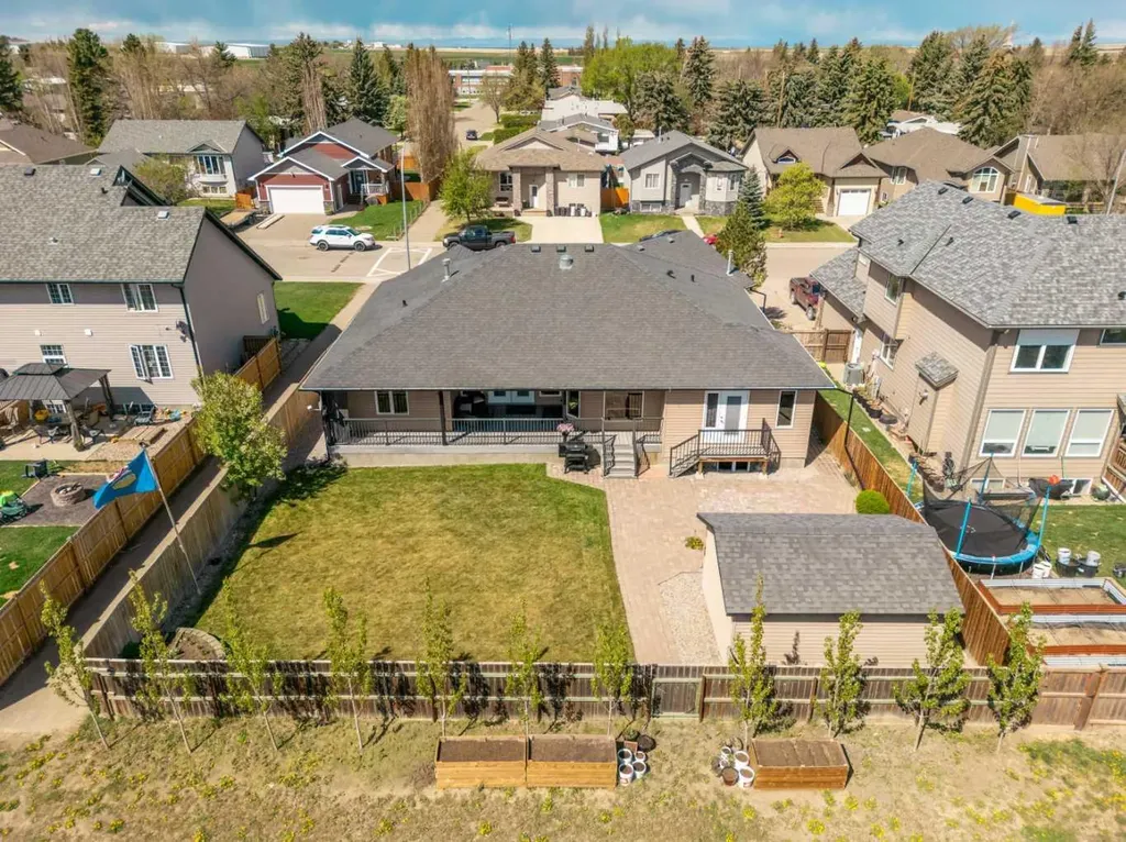 403 Centennial Avenue Nobleford AB T0L 1S0