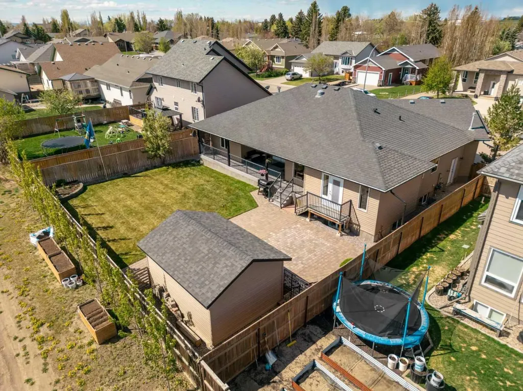 403 Centennial Avenue Nobleford AB T0L 1S0