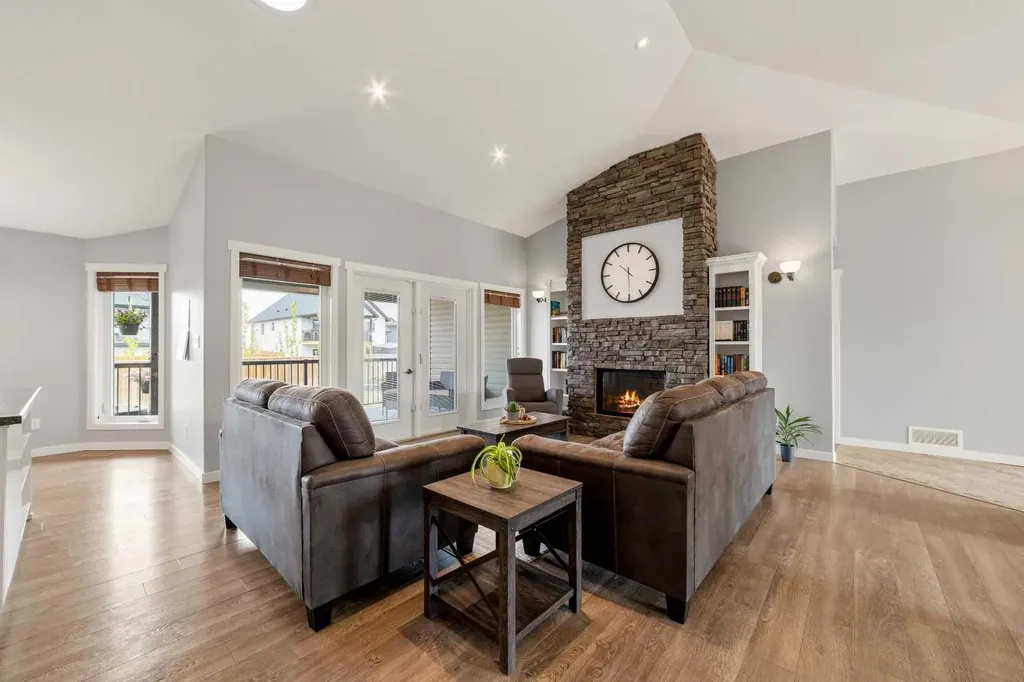 403 Centennial Avenue Nobleford AB T0L 1S0