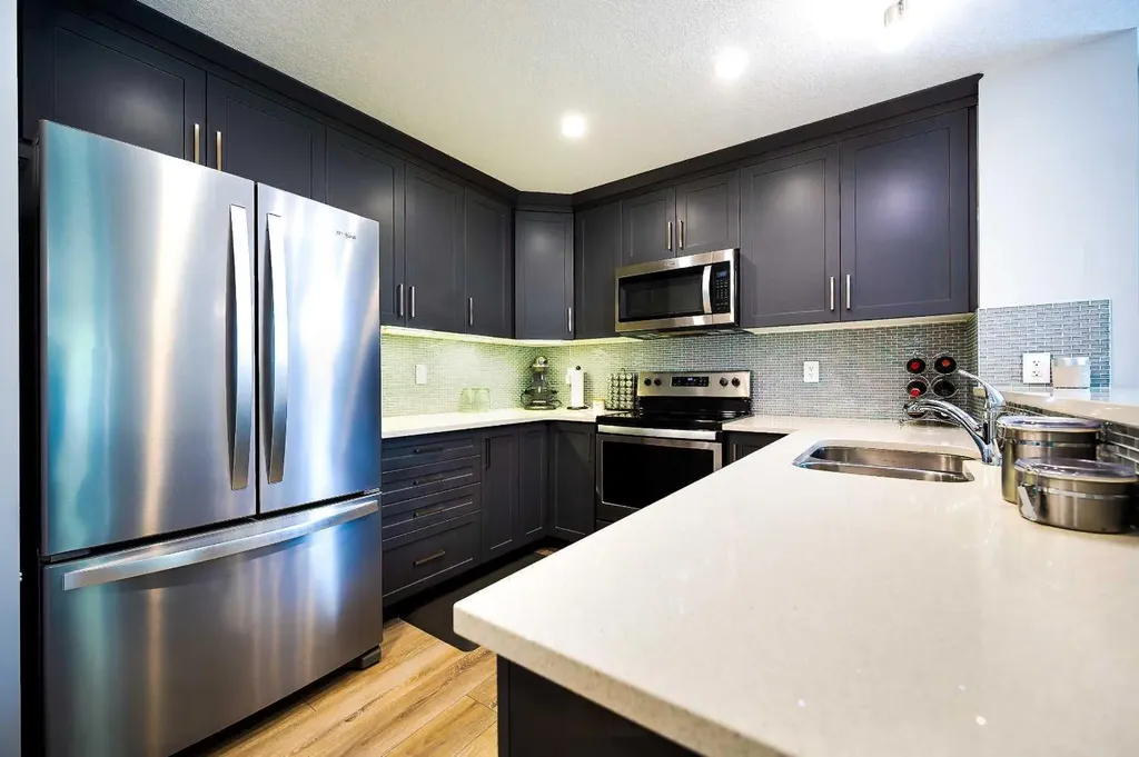 1460 Carrington Boulevard NW Calgary AB T3P0Y7