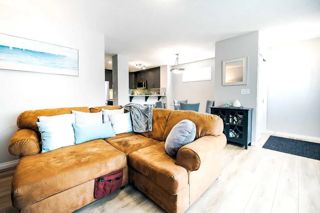 1460 Carrington Boulevard NW Calgary AB T3P0Y7