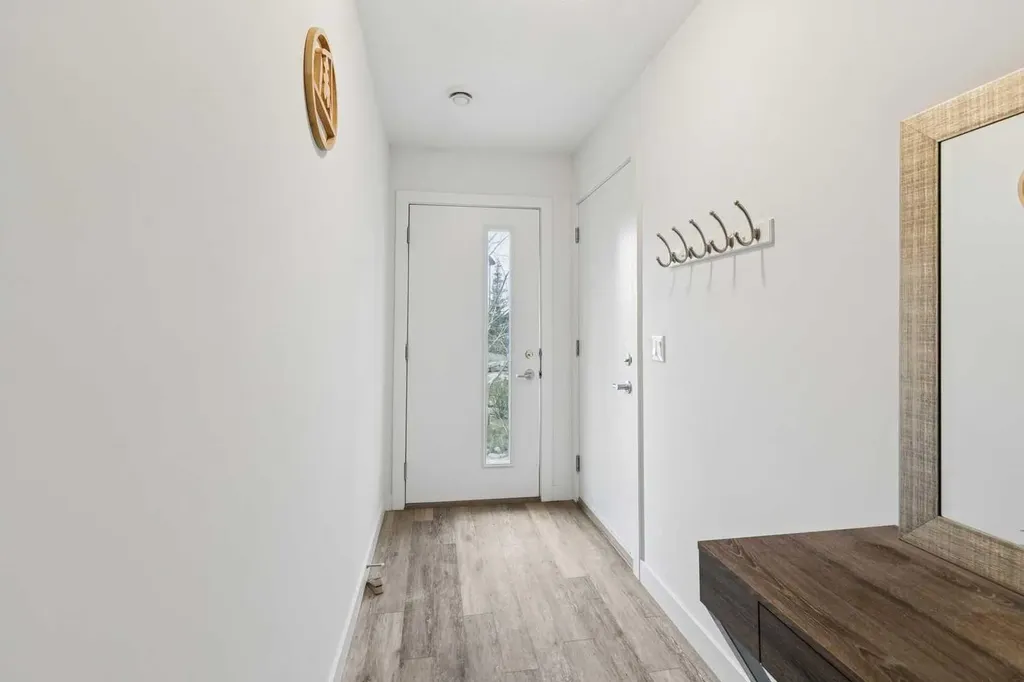 11 Evanscrest Mews NW Calgary AB T3P 0Y1