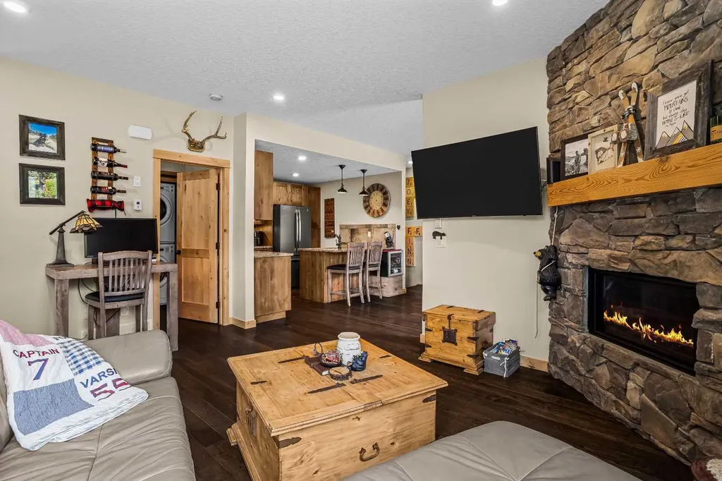 102 Stewart Creek Canmore AB T1W 0E3
