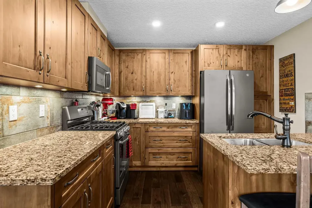 102 Stewart Creek Canmore AB T1W 0E3
