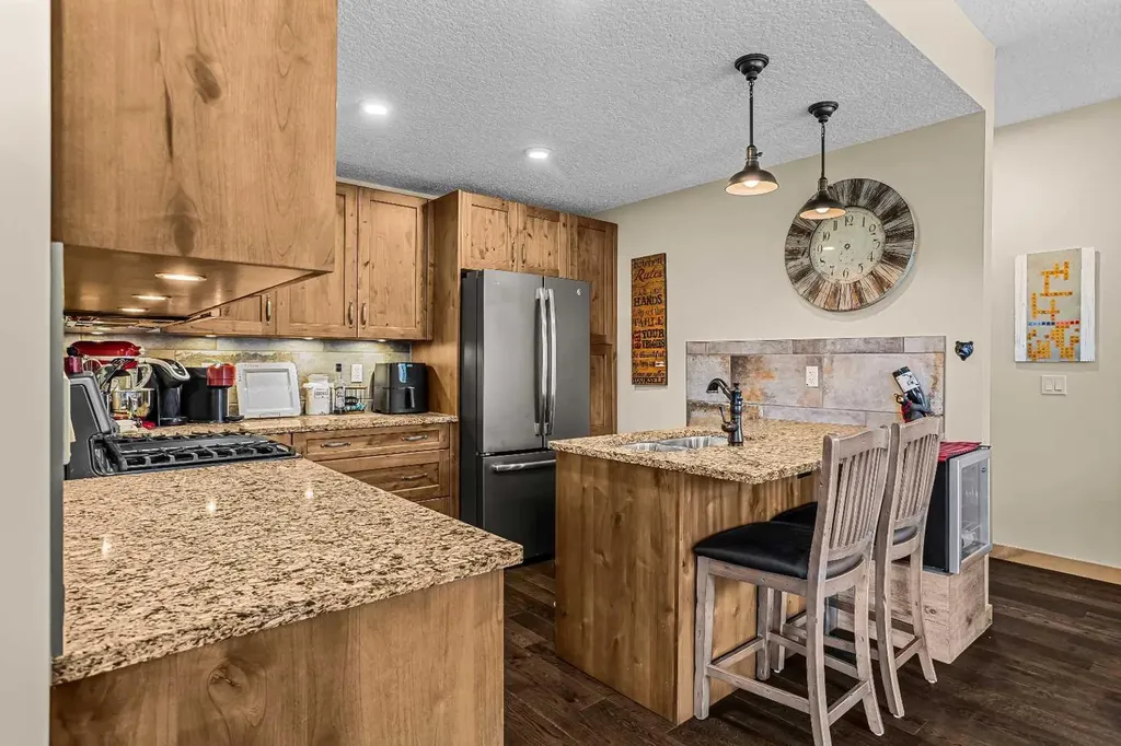 102 Stewart Creek Canmore AB T1W 0E3