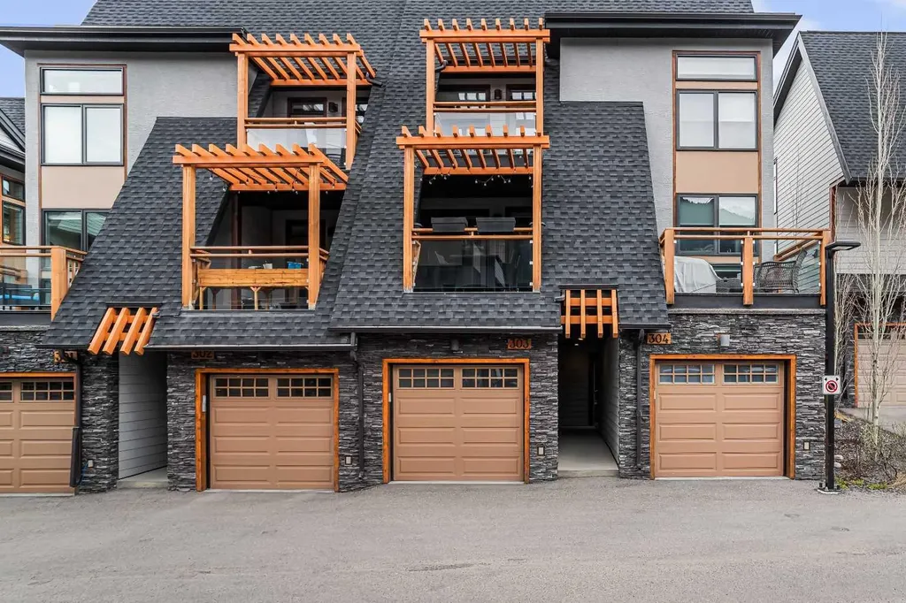 102 Stewart Creek Canmore AB T1W 0E3