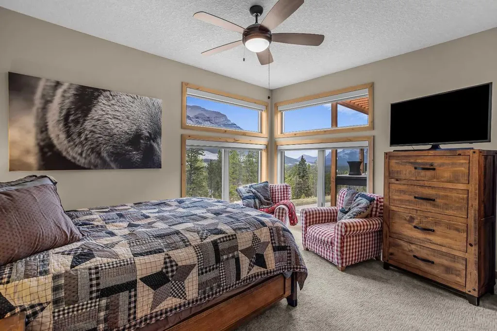 102 Stewart Creek Canmore AB T1W 0E3
