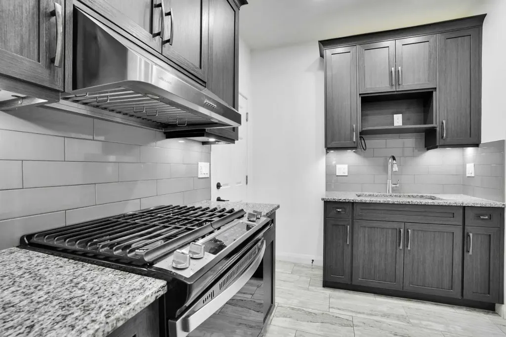 248 Sandpiper Boulevard Chestermere AB T1X 0Y5