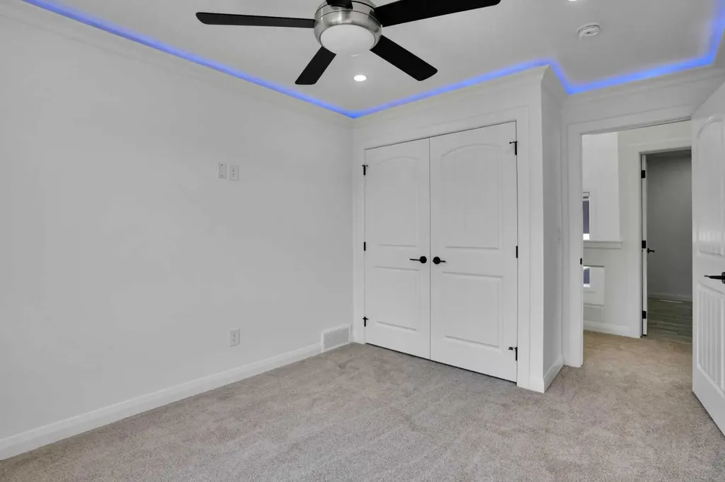 248 Sandpiper Boulevard Chestermere AB T1X 0Y5
