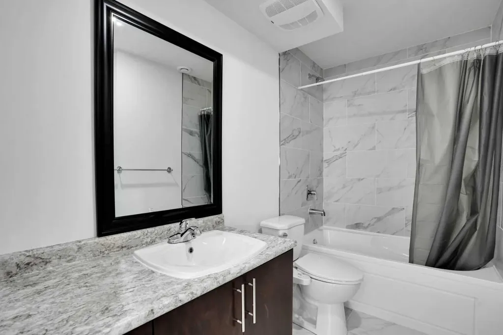 248 Sandpiper Boulevard Chestermere AB T1X 0Y5