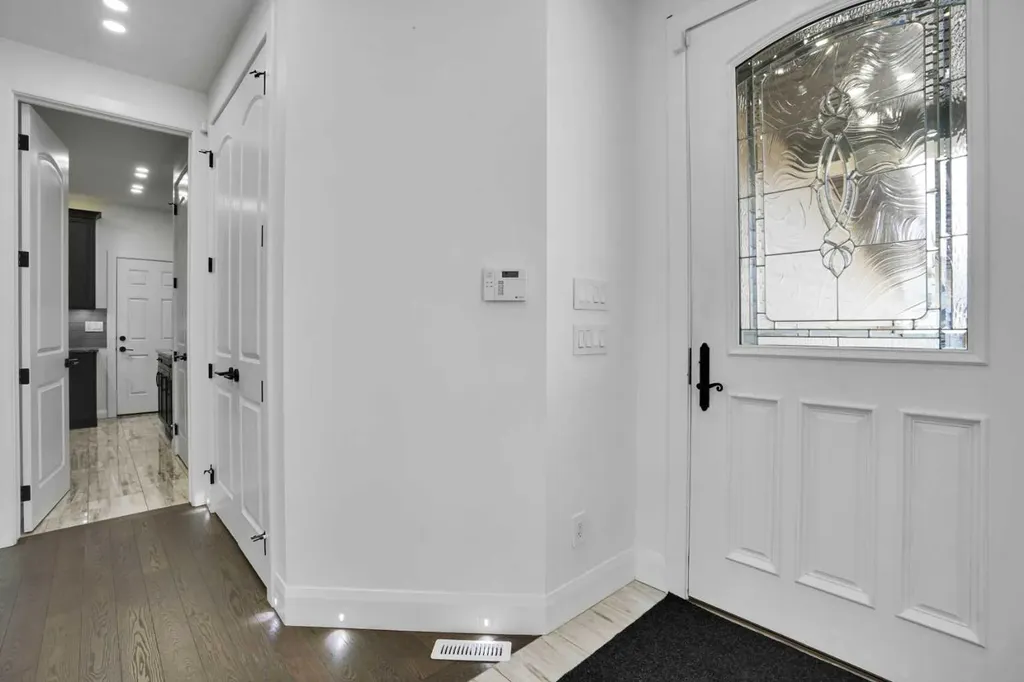 248 Sandpiper Boulevard Chestermere AB T1X 0Y5