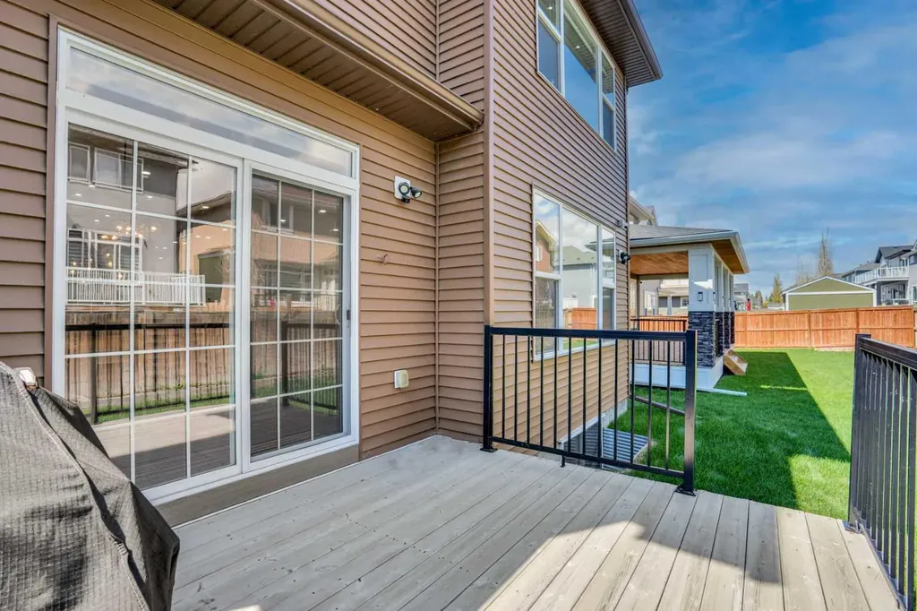 248 Sandpiper Boulevard Chestermere AB T1X 0Y5