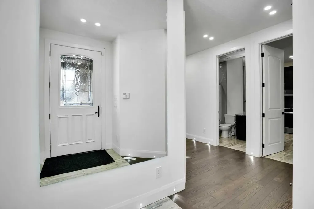 248 Sandpiper Boulevard Chestermere AB T1X 0Y5