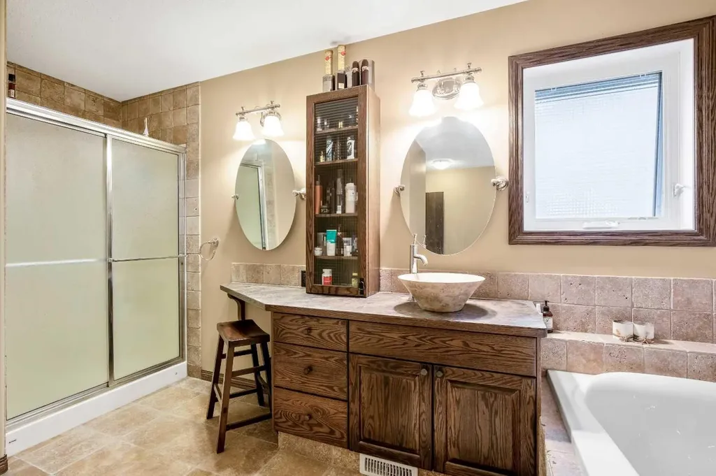 37 Wyndham Park Way Carseland AB T0J 0M0