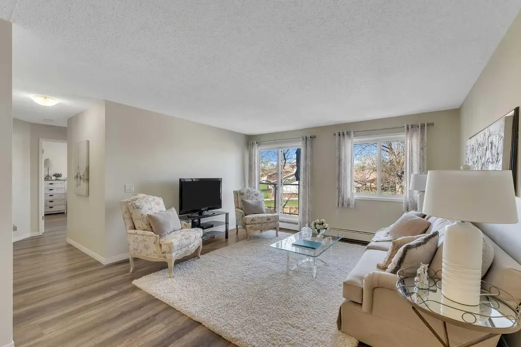 309 Woodside Drive NW Airdrie AB T4B 2E7