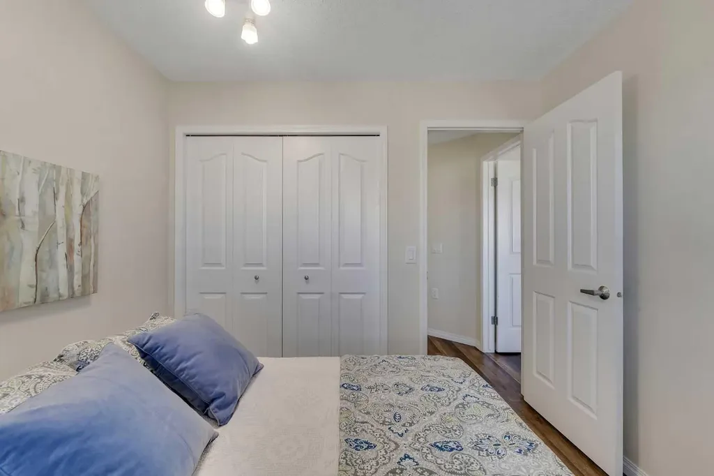 309 Woodside Drive NW Airdrie AB T4B 2E7