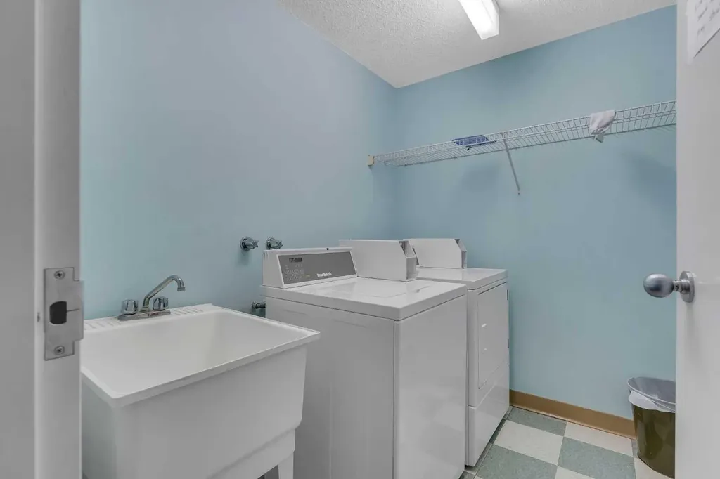 309 Woodside Drive NW Airdrie AB T4B 2E7