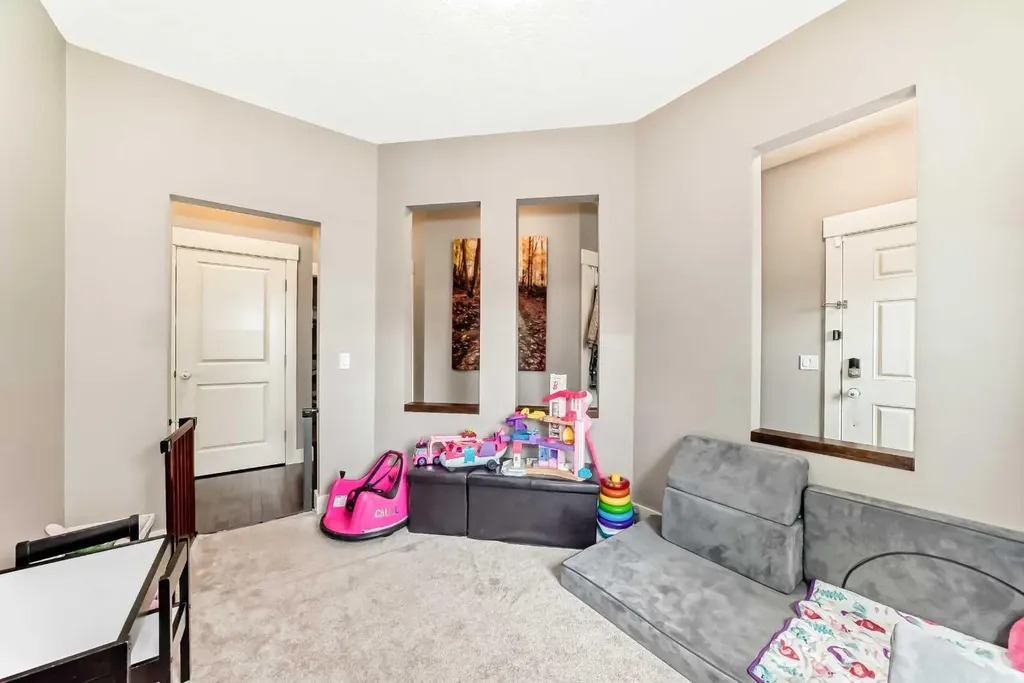 228 Cranston Drive SE Calgary AB T3M 1E7