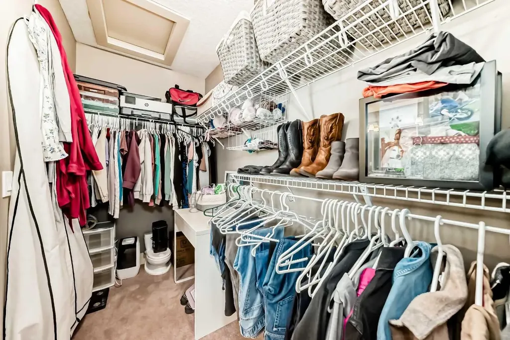 228 Cranston Drive SE Calgary AB T3M 1E7