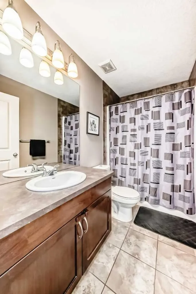 228 Cranston Drive SE Calgary AB T3M 1E7