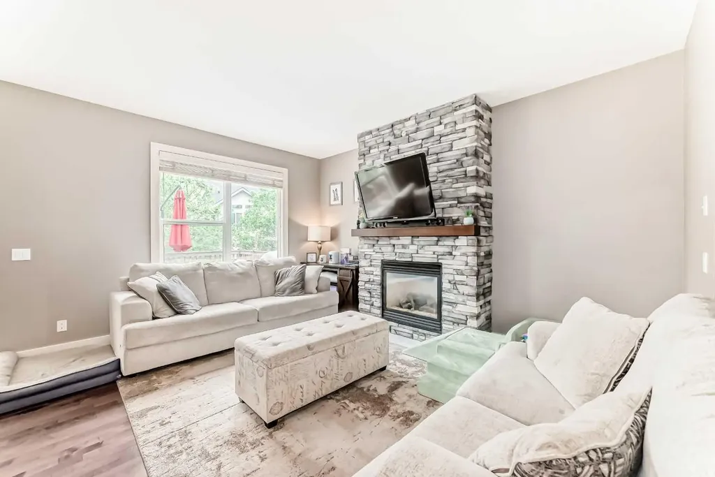 228 Cranston Drive SE Calgary AB T3M 1E7