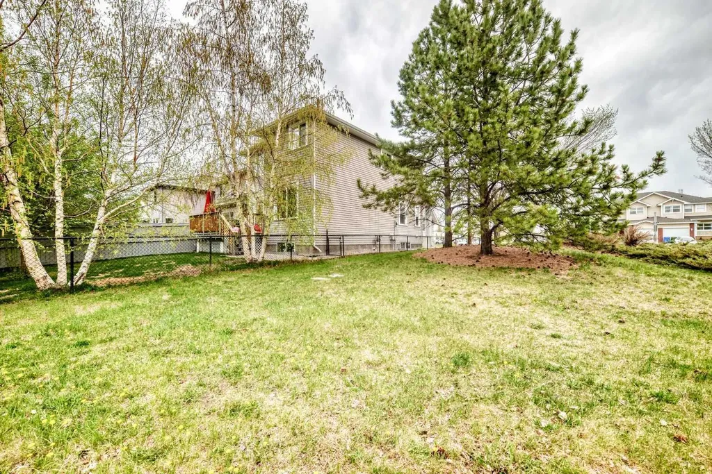 228 Cranston Drive SE Calgary AB T3M 1E7
