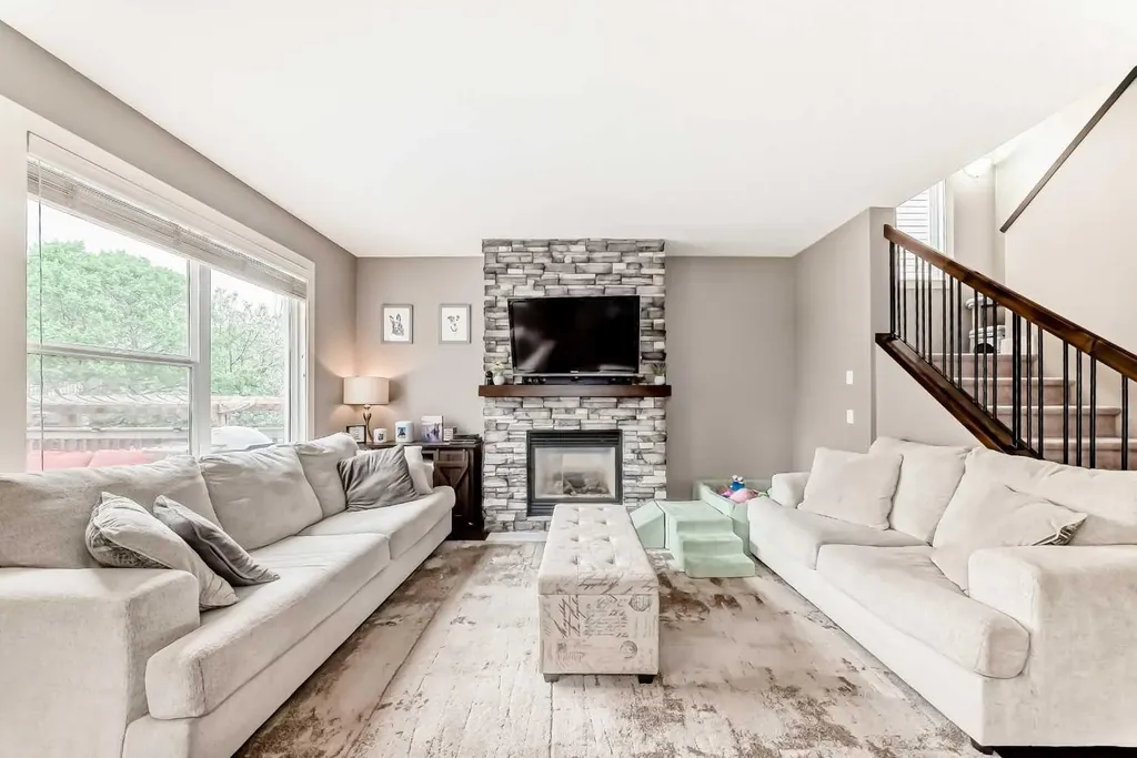 228 Cranston Drive SE Calgary AB T3M 1E7