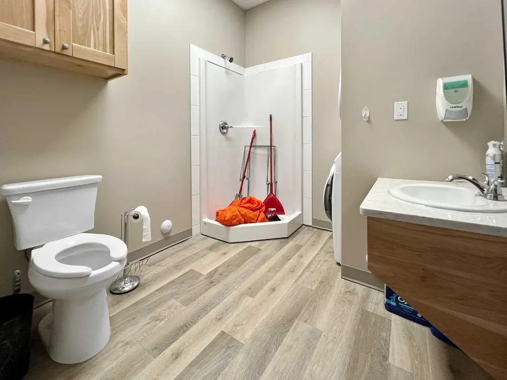 4609 46 Avenue Stettler AB T0C 2L0