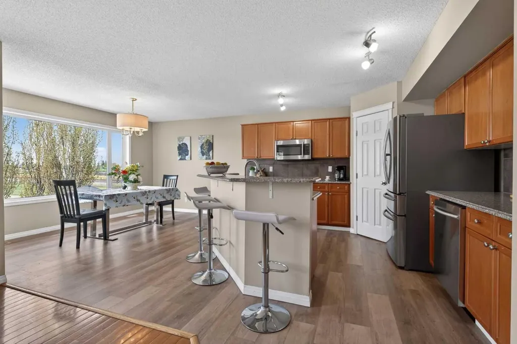 130 Morningside Point SW Airdrie AB T4B 3M3