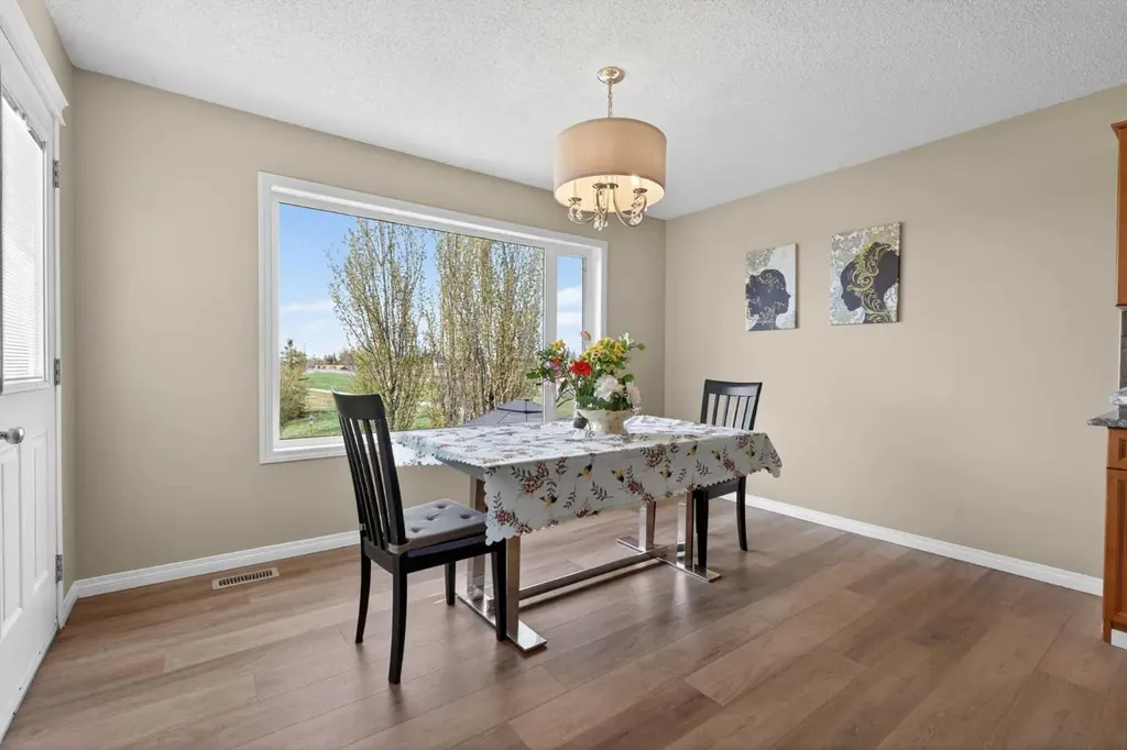 130 Morningside Point SW Airdrie AB T4B 3M3