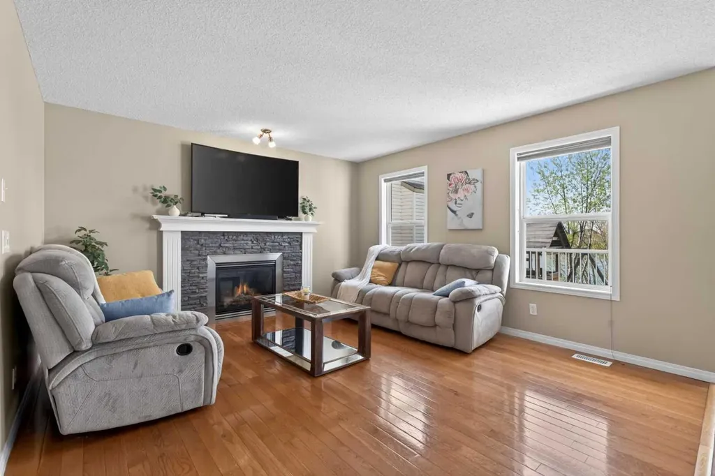 130 Morningside Point SW Airdrie AB T4B 3M3