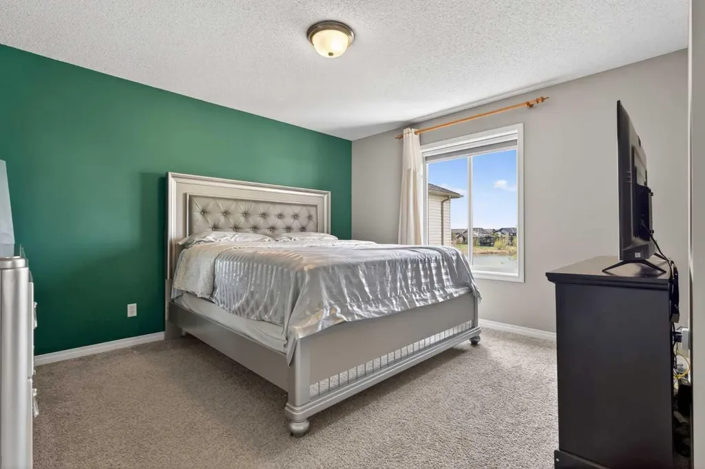 130 Morningside Point SW Airdrie AB T4B 3M3