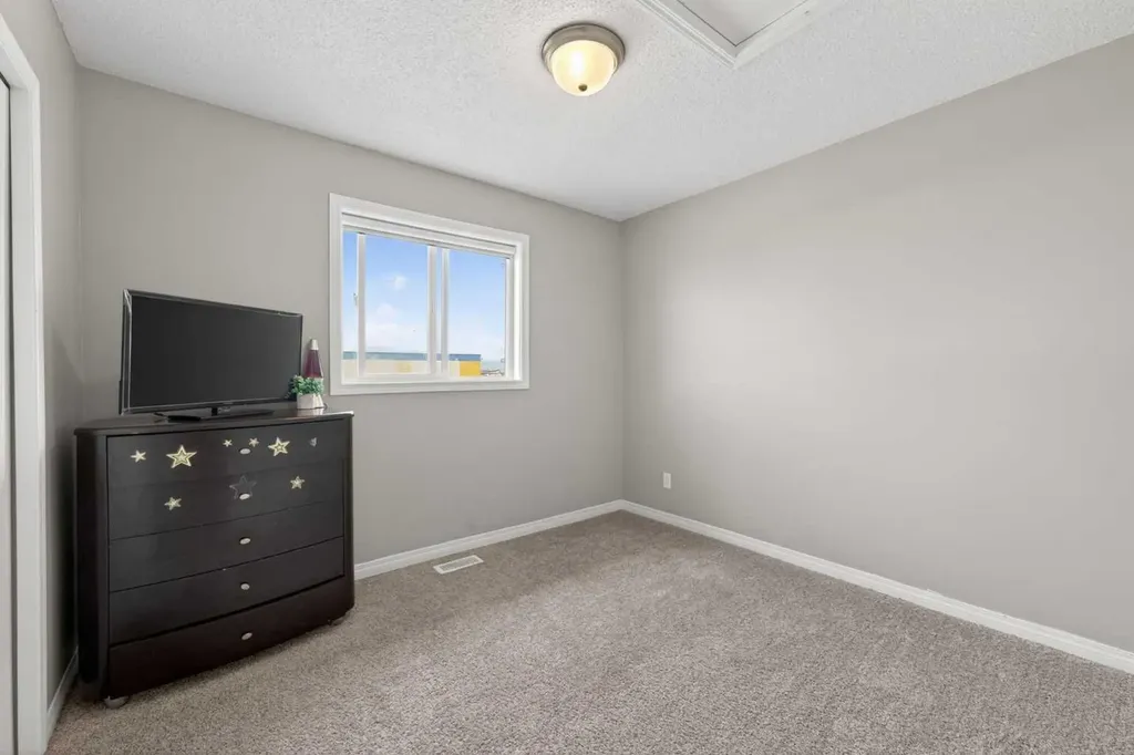 130 Morningside Point SW Airdrie AB T4B 3M3