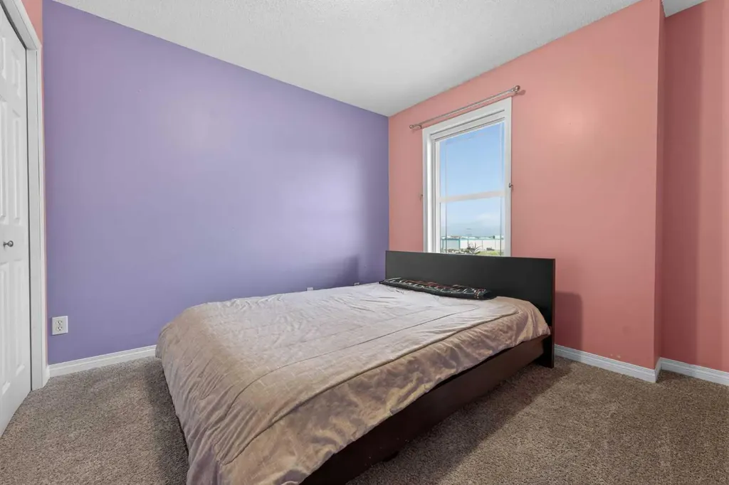130 Morningside Point SW Airdrie AB T4B 3M3