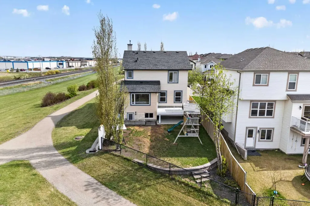 130 Morningside Point SW Airdrie AB T4B 3M3